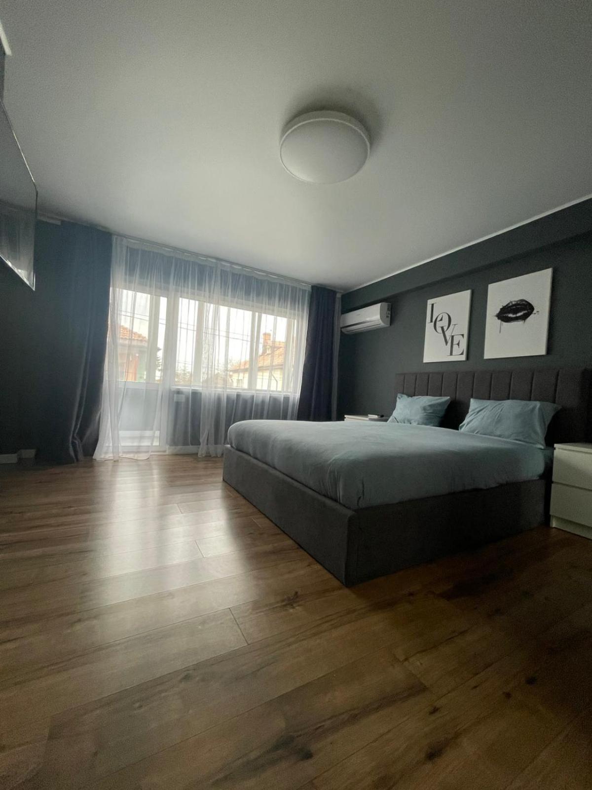 Apartment V - Ultra Otopeni